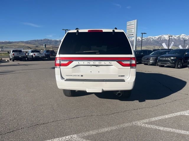 Used 2016 Lincoln Navigator L Select image 4
