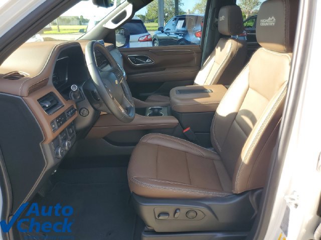 Certified 2023 Chevrolet Suburban High Country w/ Premium Package RWD image 18