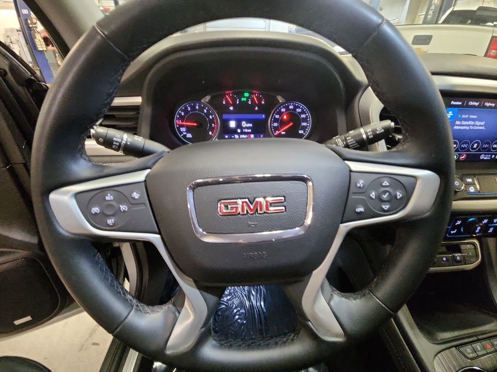 Certified 2023 GMC Acadia SLT image 15