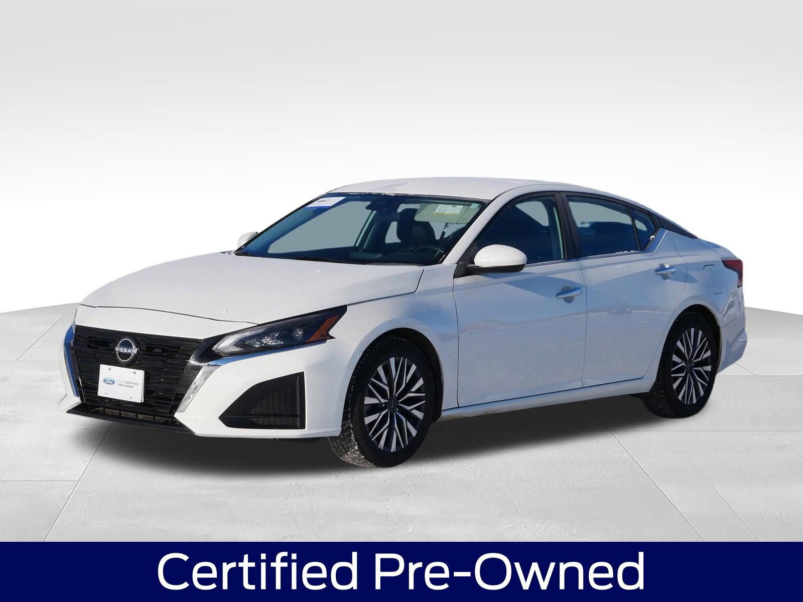 Used 2023 Nissan Altima 2.5 SV image 1