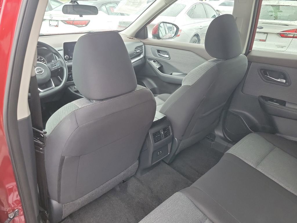 Certified 2023 Nissan Rogue SV image 14