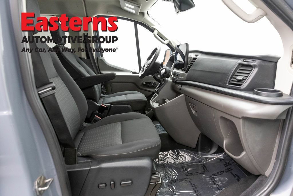Used 2022 Ford Transit 350 XLT RWD image 23