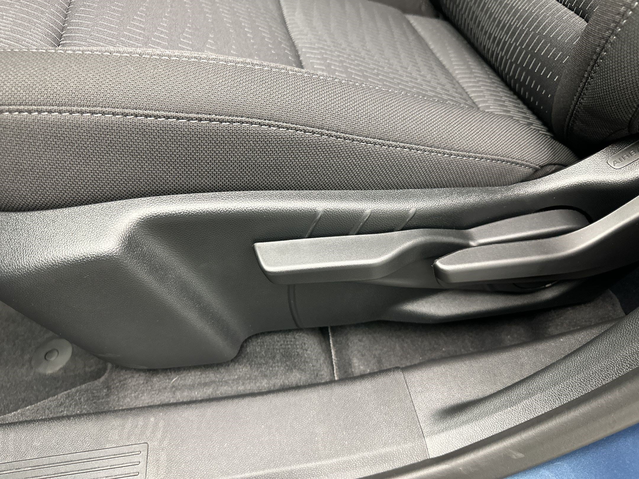 New 2027 Chevrolet Equinox LT AWD/4WD image 15