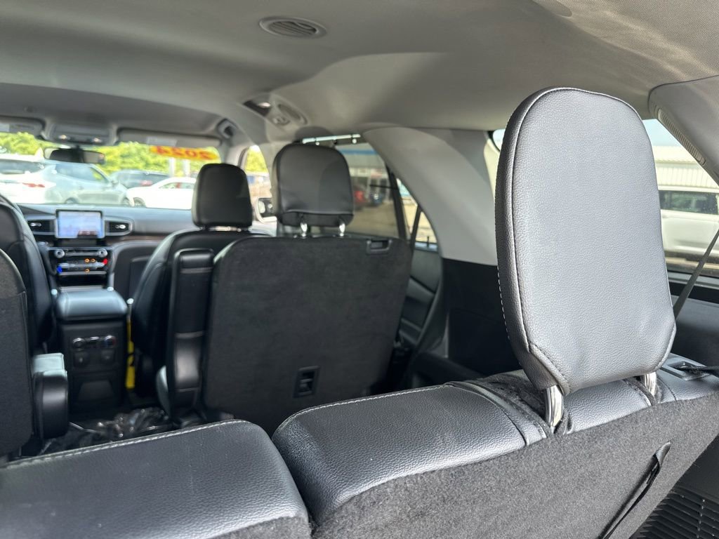 Used 2024 Ford Explorer Limited image 18