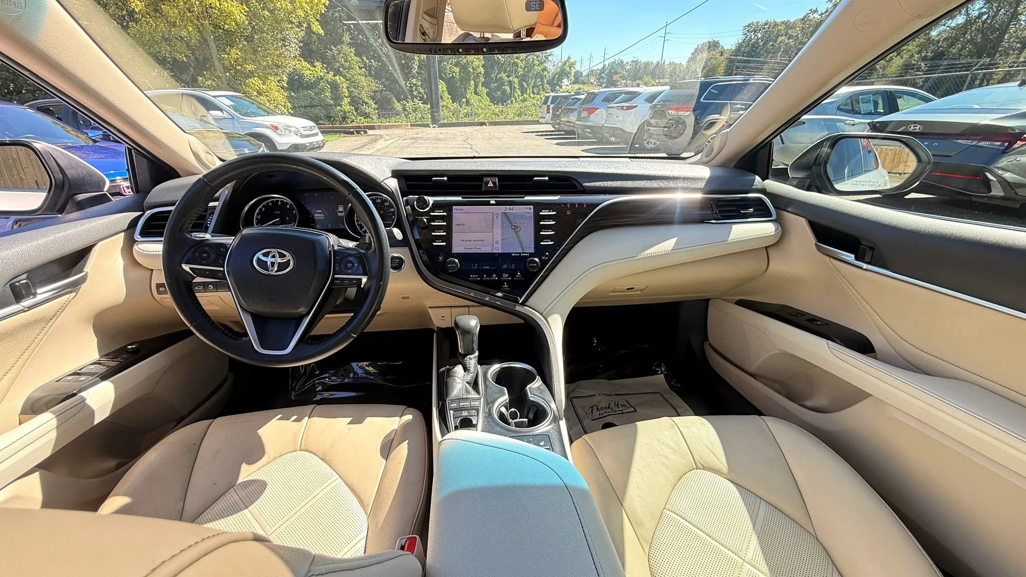 Used 2018 Toyota Camry XLE w/ Driver Assist Package FWD image 10