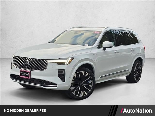 Used 2026 Volvo XC90 T8 Plus w/ Protection Package Premier AWD/4WD image 1