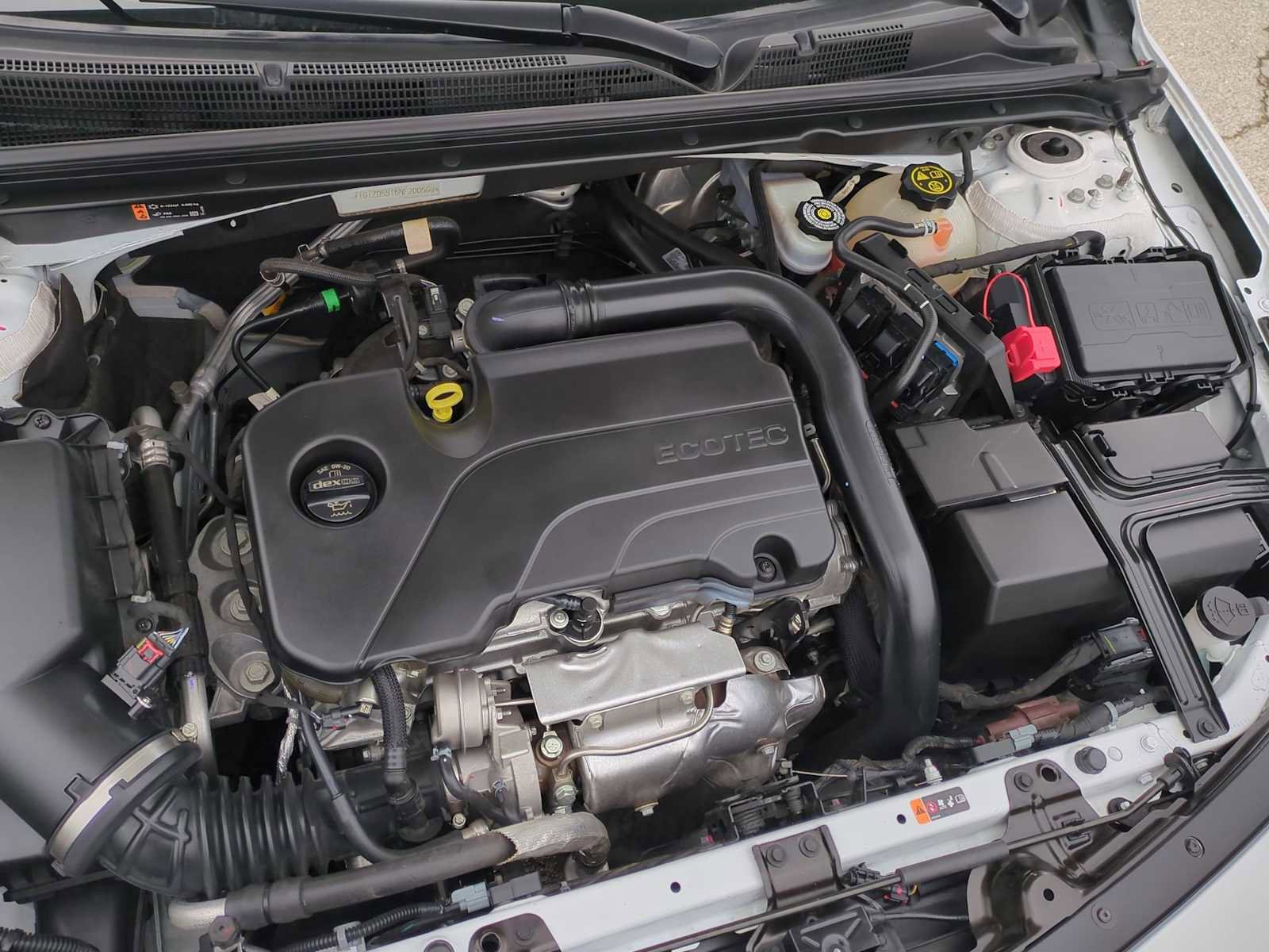 Used 2022 Chevrolet Malibu LT w/ Sport Edition image 30