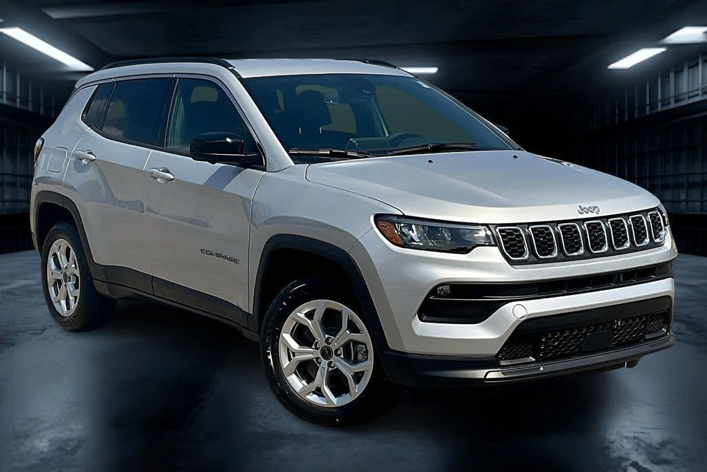New 2025 Jeep Compass Latitude w/ Convenience Group image 2