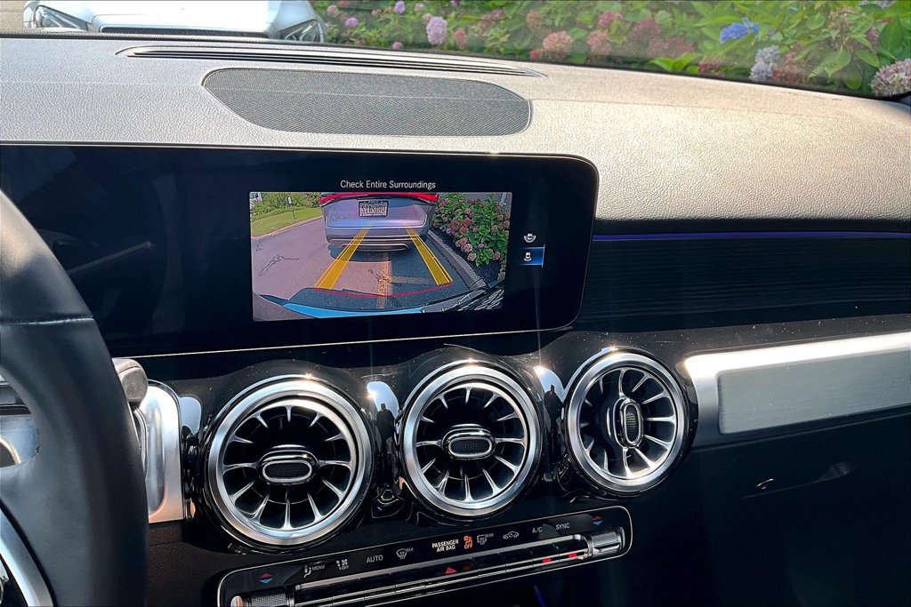 Certified 2023 Mercedes-Benz GLB 250 4MATIC image 23