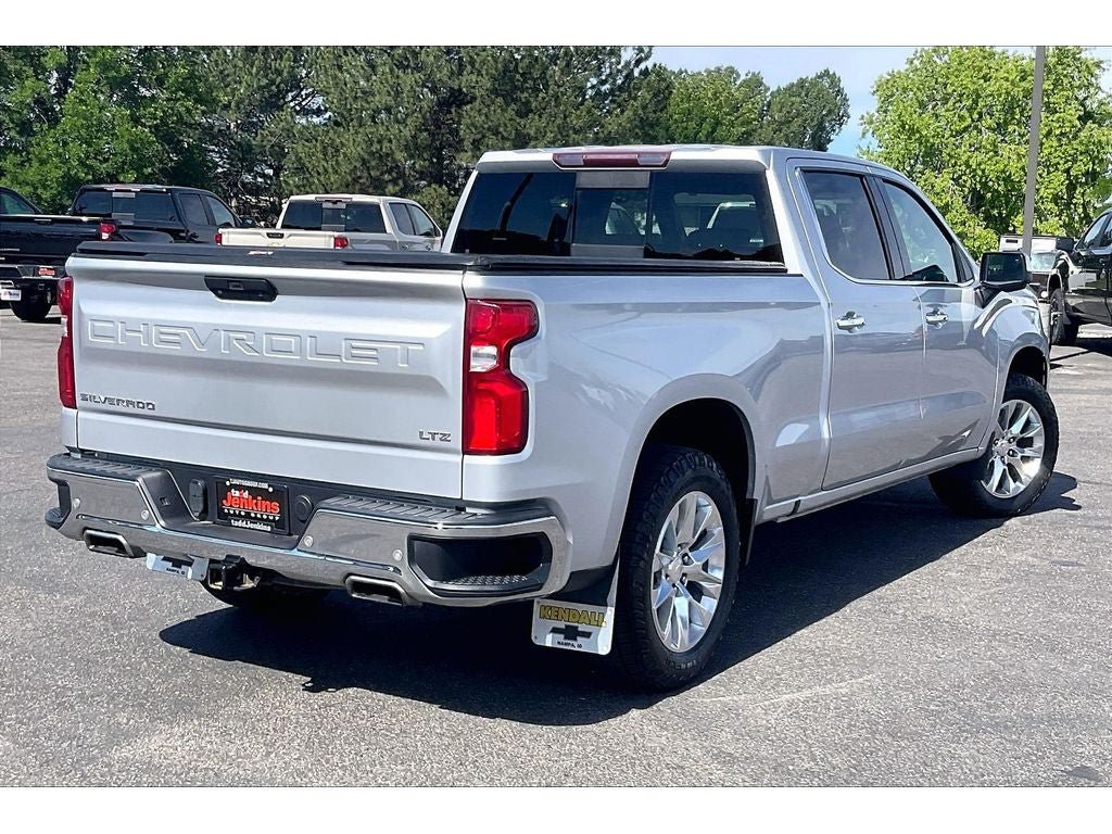 Used 2019 Chevrolet Silverado 1500 LTZ AWD/4WD image 15