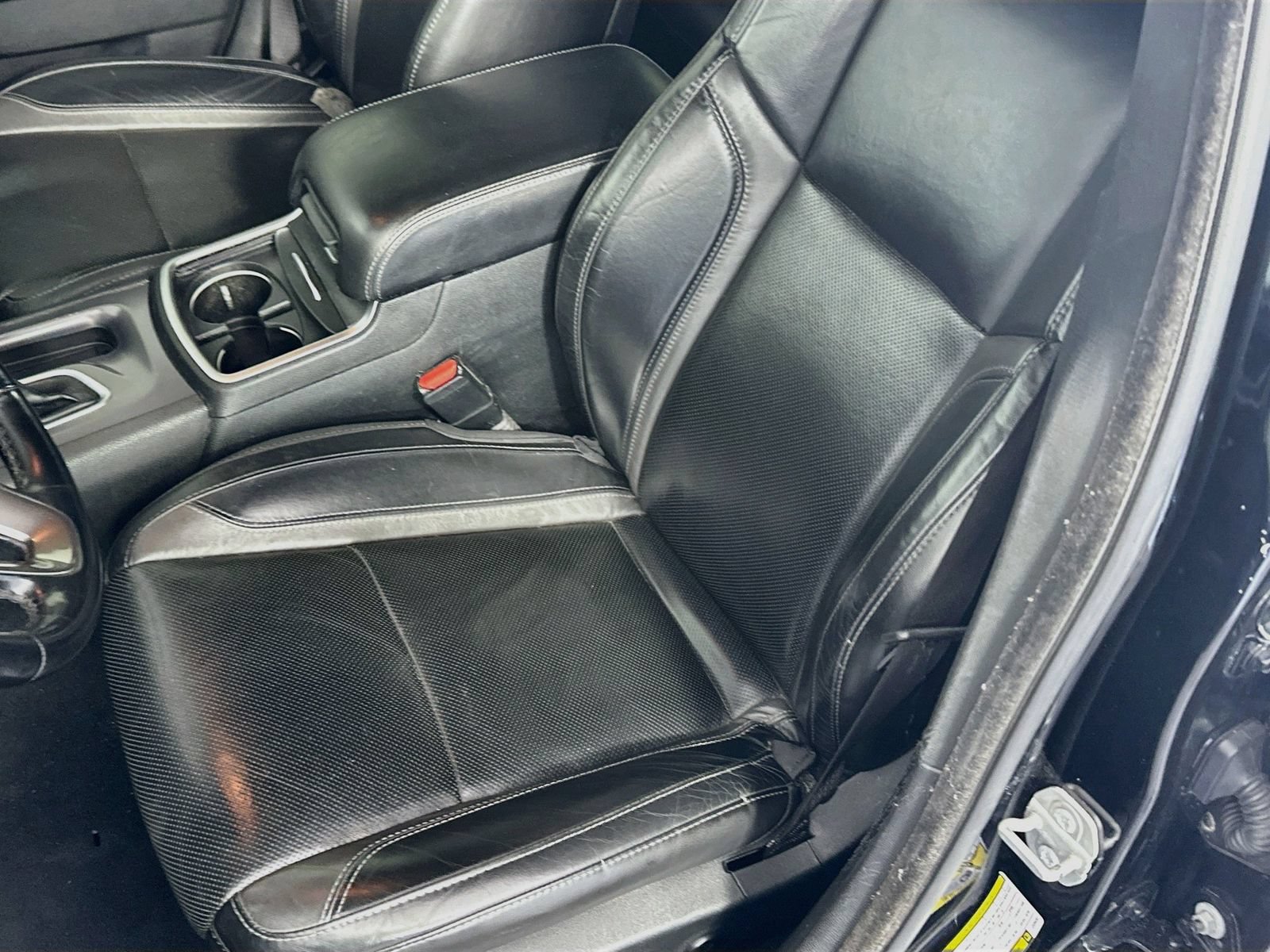 Used 2020 Dodge Charger SXT w/ Leather Interior Group RWD image 18