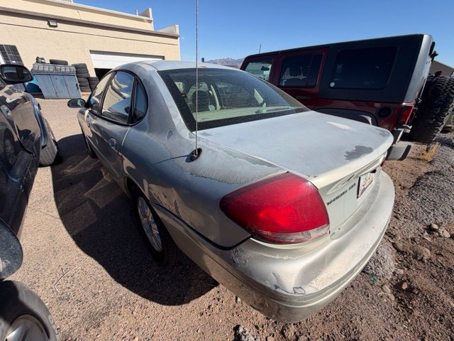 Used 2005 Ford Taurus SEL FWD image 6