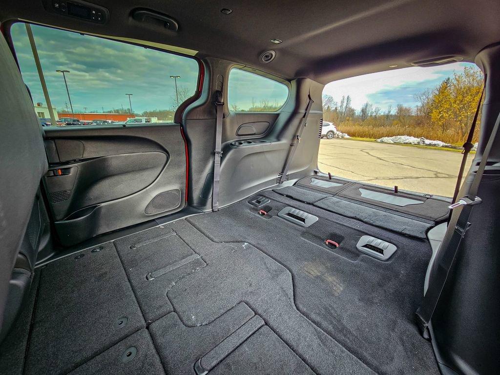 New 2026 Chrysler Pacifica Select image 34