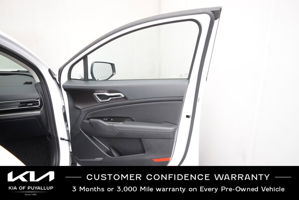 Certified 2025 Kia Sportage EX image 15