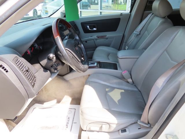 Used 2005 Cadillac SRX w/ 7-Passenger Value Package image 19