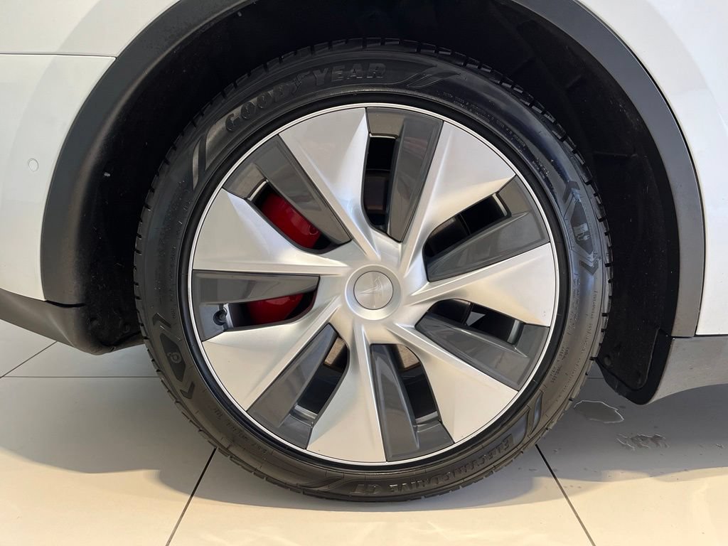 Used 2021 Tesla Model Y Performance AWD/4WD image 10