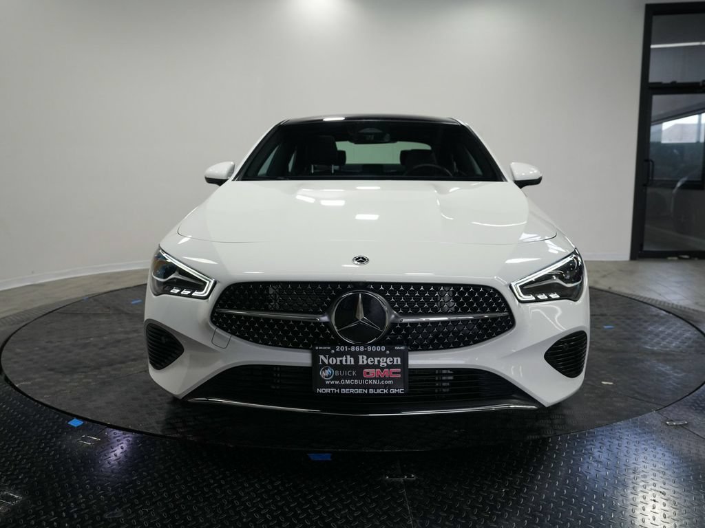 Used 2025 Mercedes-Benz CLA 250 4MATIC image 2