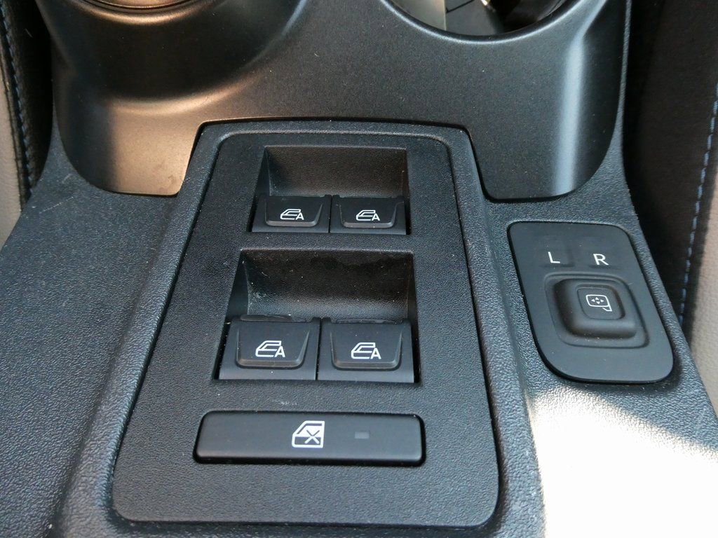 Used 2022 Ford Bronco Wildtrak image 23