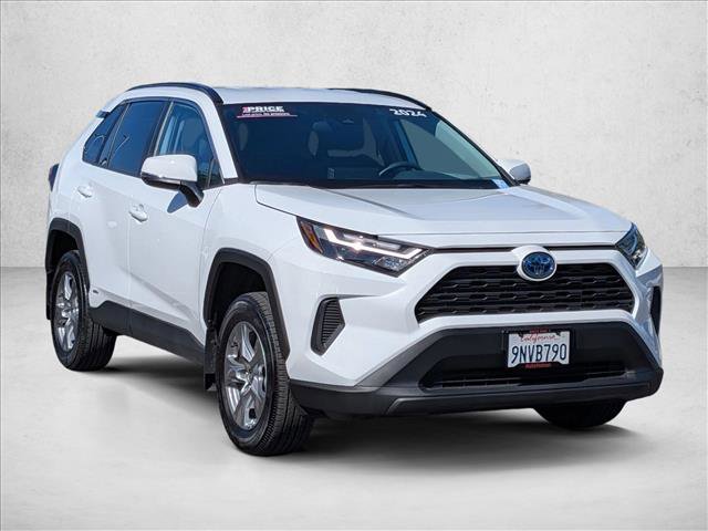Used 2024 Toyota RAV4 XLE image 3