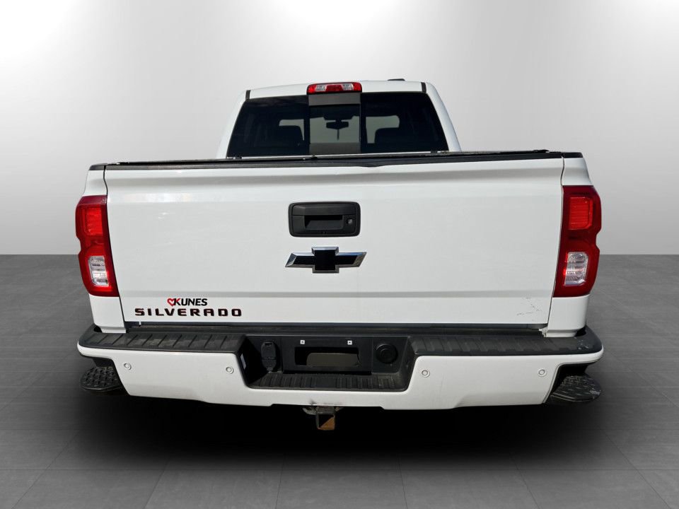 Used 2018 Chevrolet Silverado 1500 LTZ Z71 w/ Redline Edition image 8