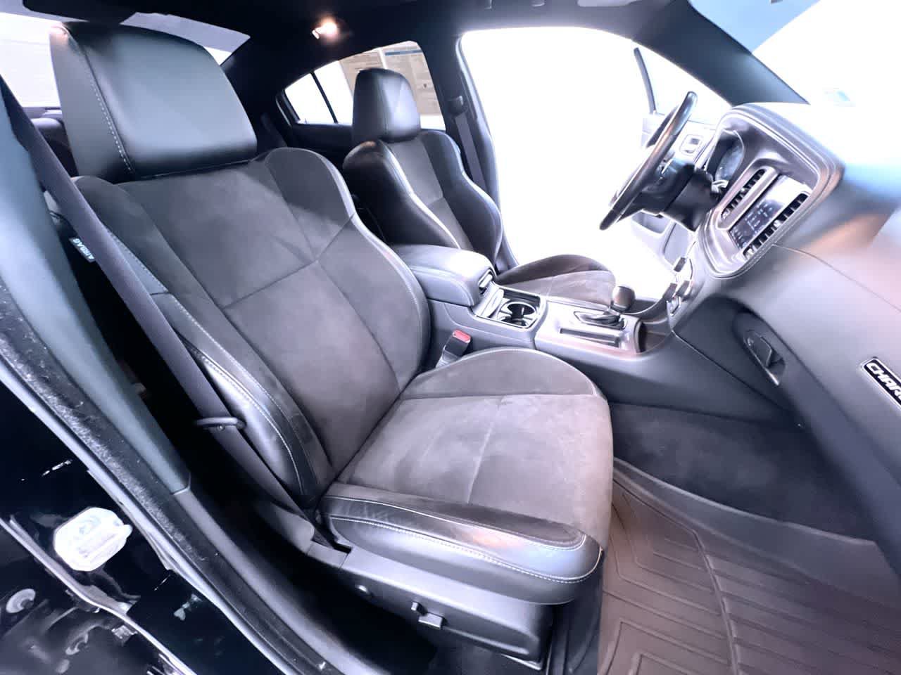 Used 2023 Dodge Charger R/T w/ Plus Group RWD image 34