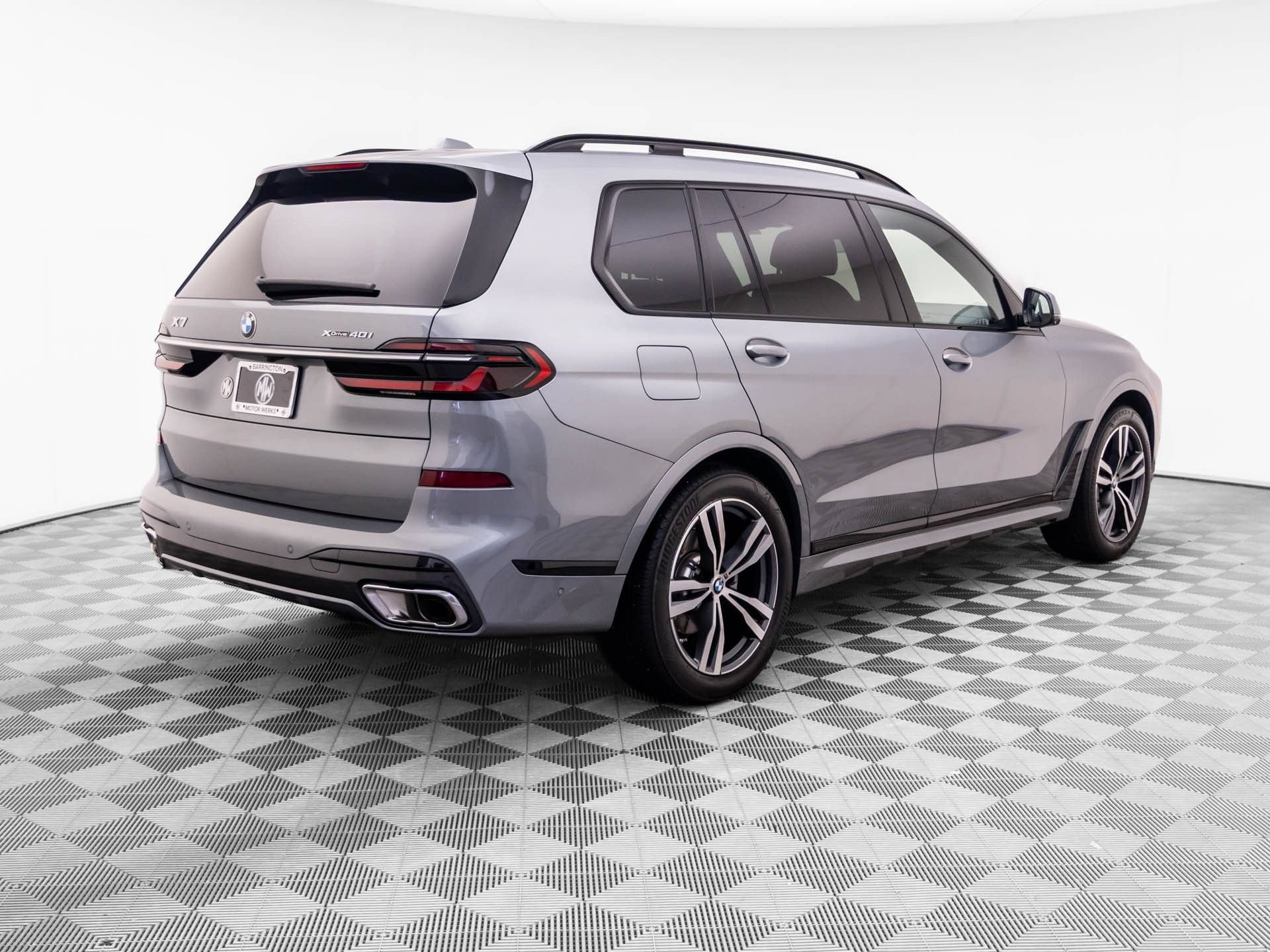 Certified 2026 BMW X7 xDrive40i w/ M Sport Package AWD/4WD image 5