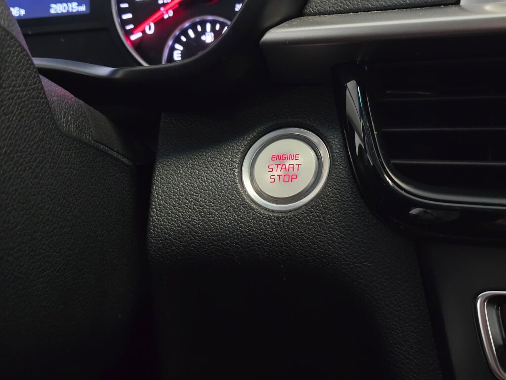 Used 2019 Kia Optima EX w/ EX Premium Package image 33