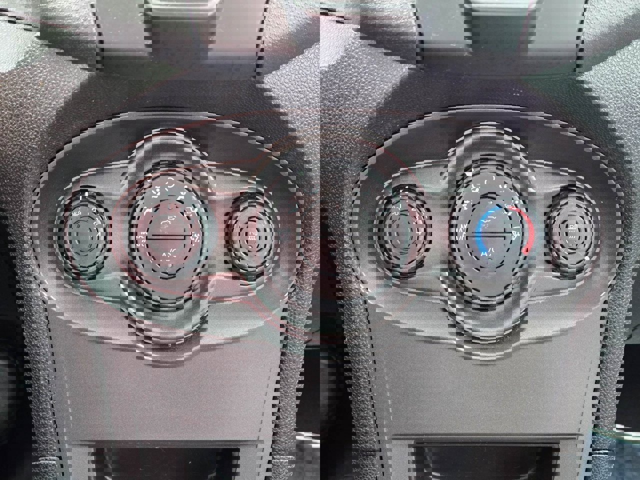 Used 2017 Ford Fiesta S image 19