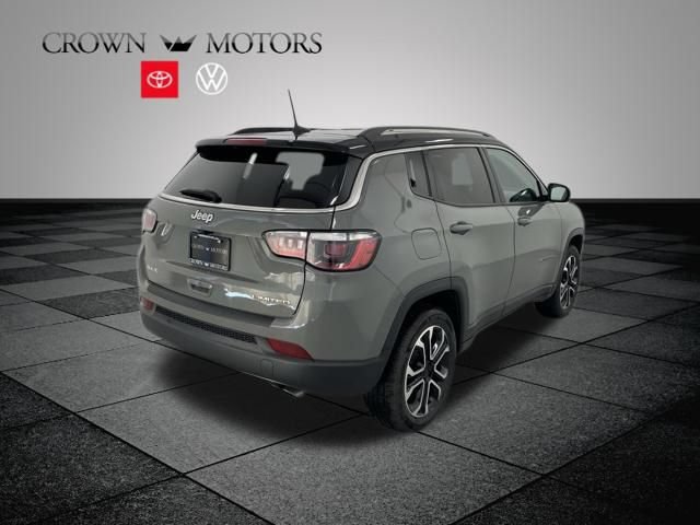Used 2022 Jeep Compass Limited AWD/4WD image 6