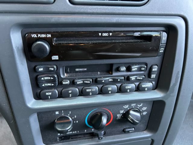 Used 2001 Nissan Quest SE FWD image 12