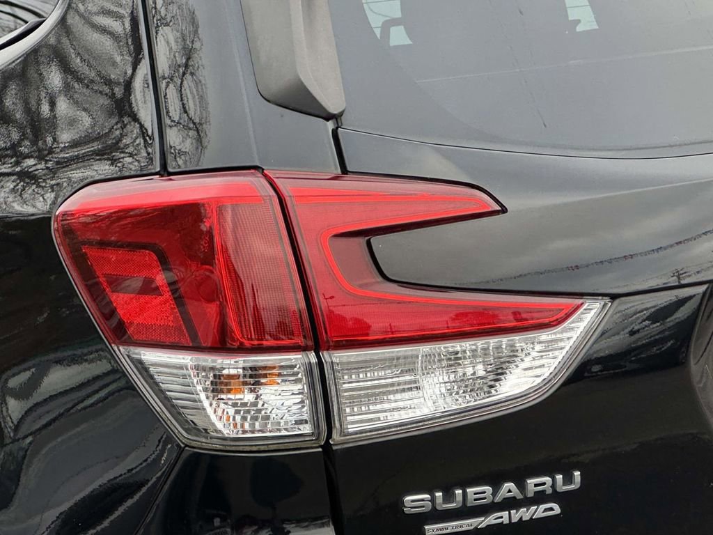 Used 2021 Subaru Forester Premium AWD/4WD image 8