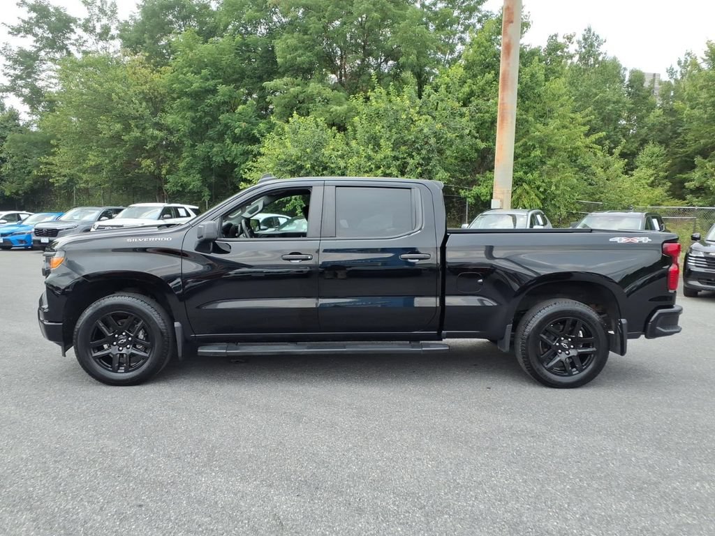 Certified 2024 Chevrolet Silverado 1500 Custom AWD/4WD image 5