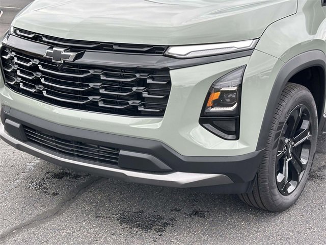 New 2026 Chevrolet Equinox LT w/ Midnight Edition image 8