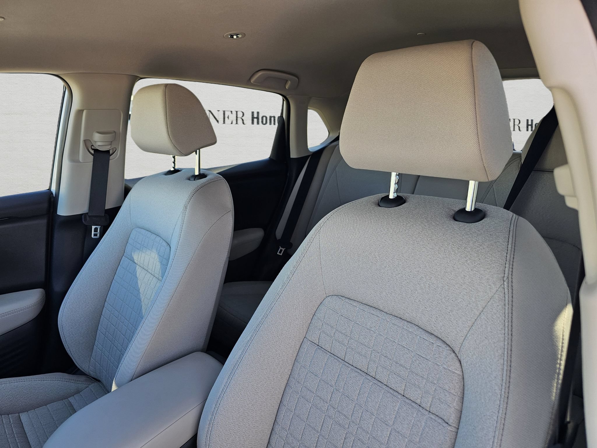 New 2027 Honda HR-V LX image 17