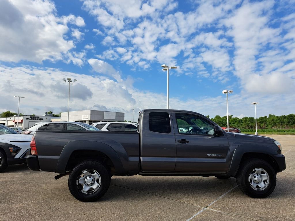 Used 2012 Toyota Tacoma PreRunner w/ Convenience Pkg RWD image 4