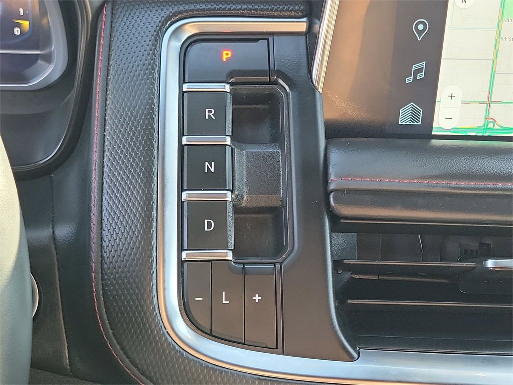 Certified 2023 Chevrolet Suburban RST w/ Sport Performance Package image 16