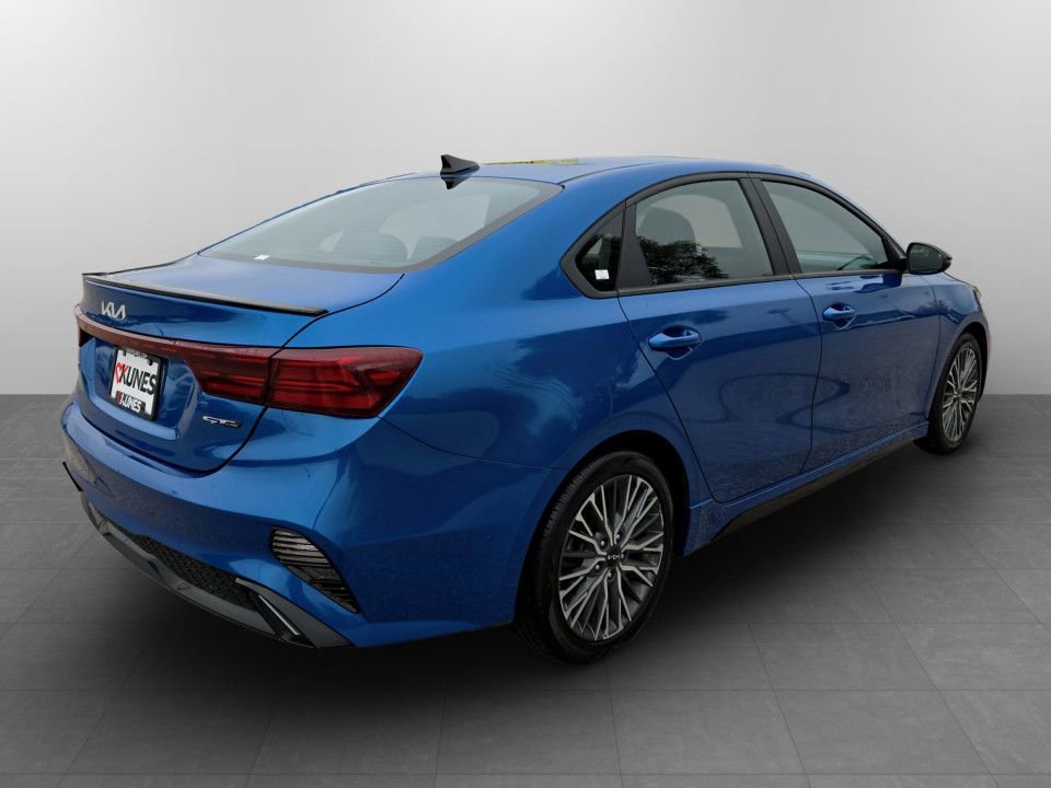 Used 2023 Kia Forte GT-Line w/ GT-Line Premium Package image 7