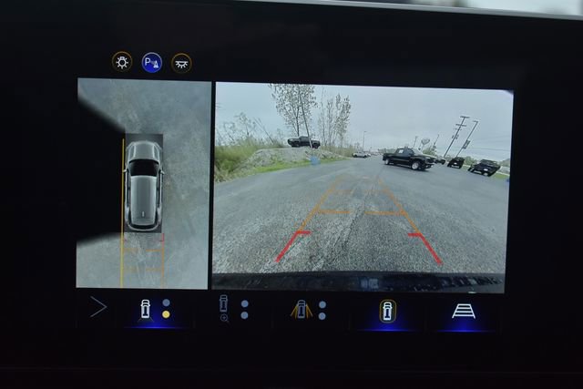 Certified 2025 Chevrolet Equinox RS w/ Safety and Technology Package FWD image 32