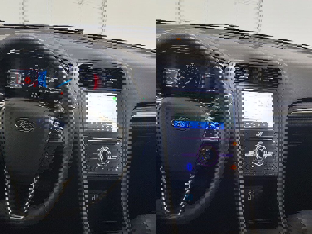 Used 2020 Ford Fusion Energi Titanium image 12