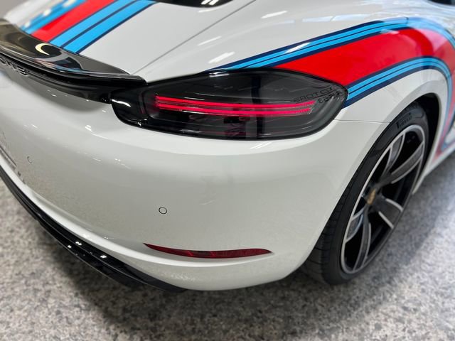 Used 2024 Porsche 718 Cayman GTS image 40