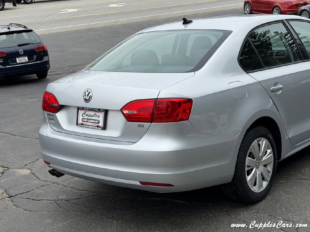 Used 2014 Volkswagen Jetta SE FWD image 35