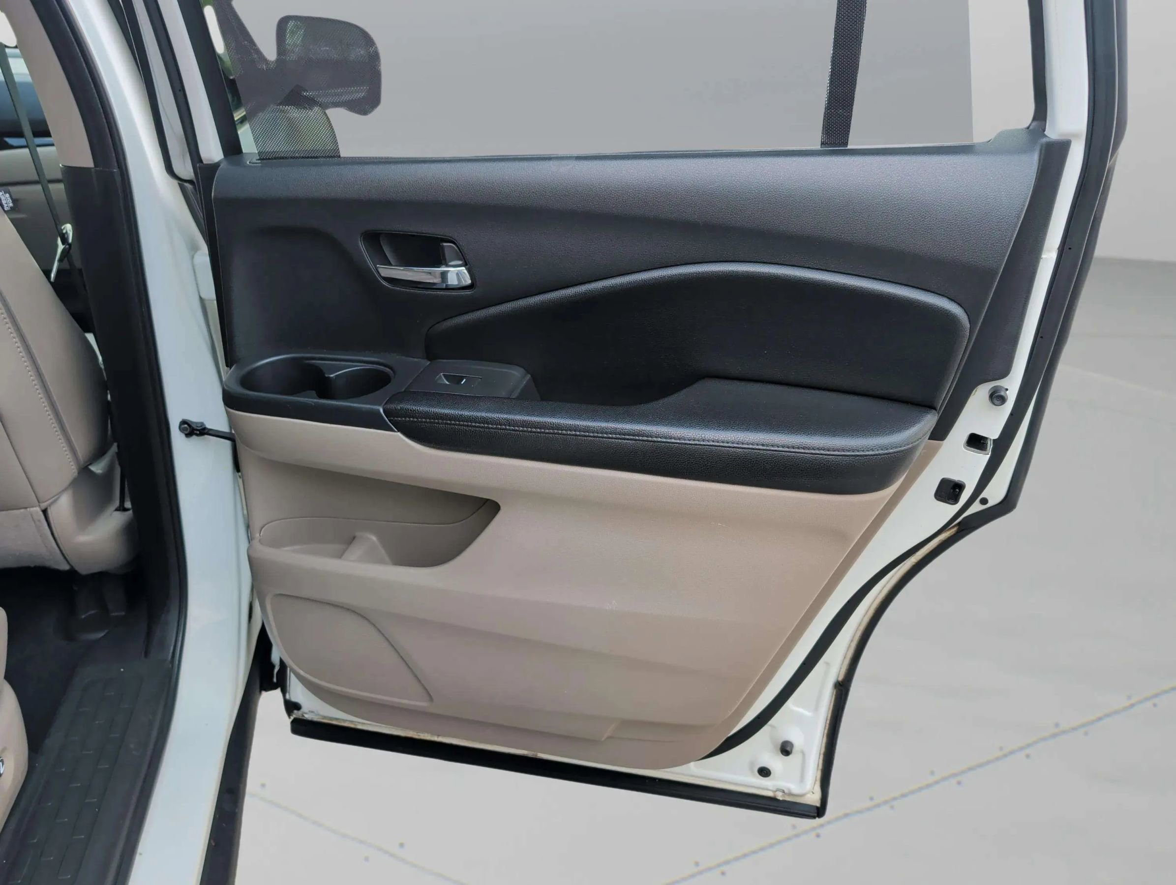 Used 2017 Honda Pilot Touring image 39