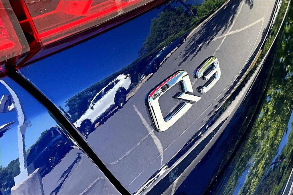 Used 2024 Audi Q3 2.0T Premium Plus AWD/4WD image 21