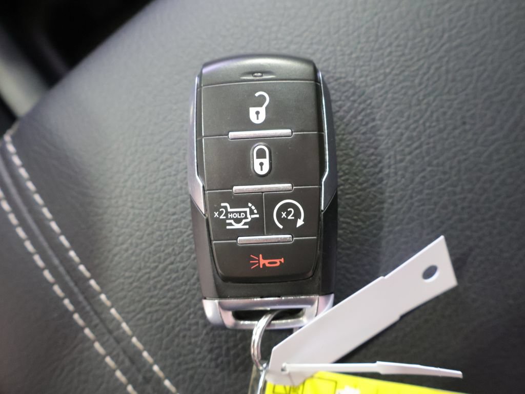 Used 2025 RAM 1500 Big Horn AWD/4WD image 24