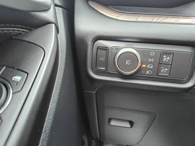 Used 2020 Ford Explorer Platinum w/ Premium Technology Package image 24