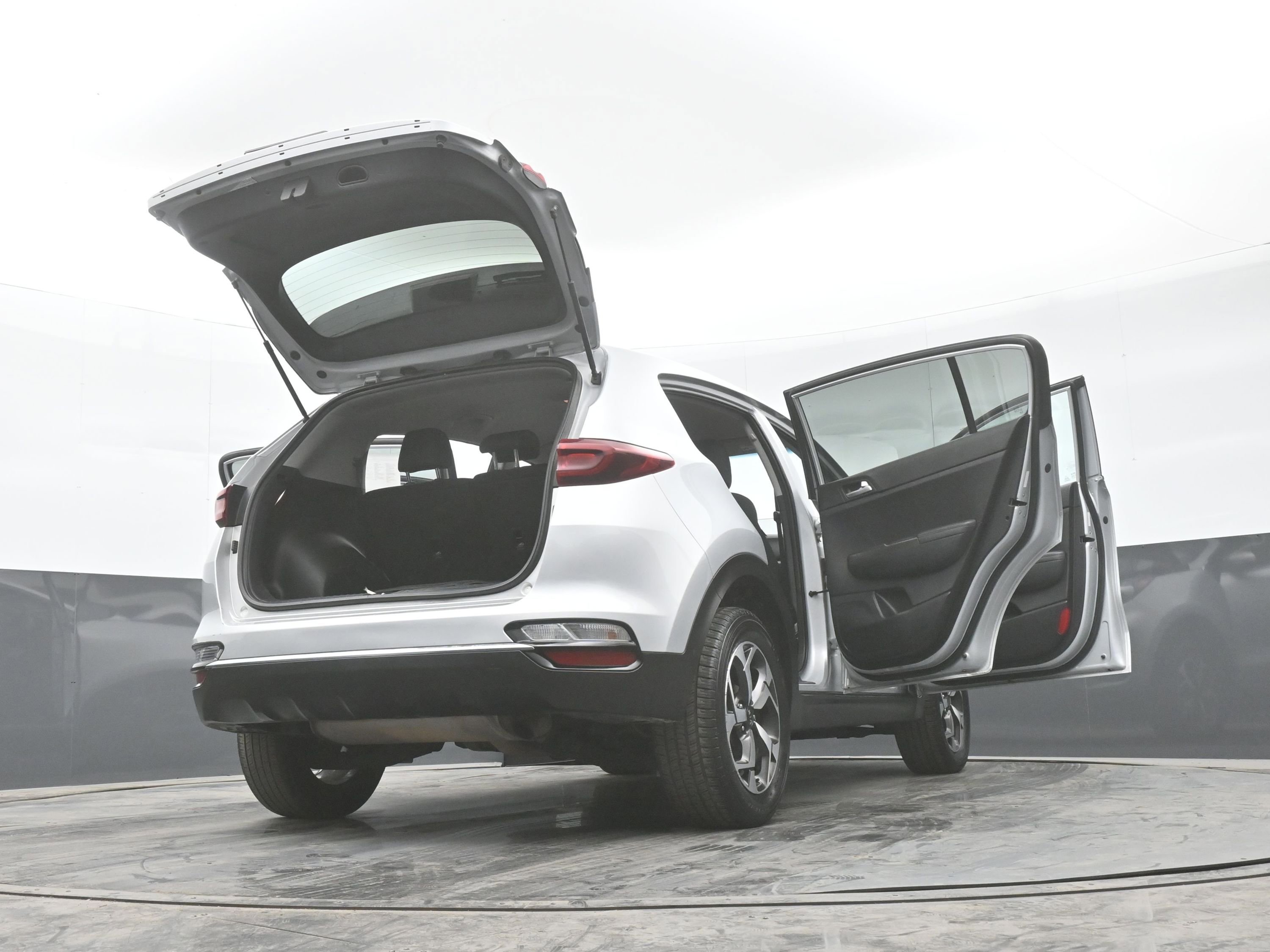 Used 2022 Kia Sportage LX image 46