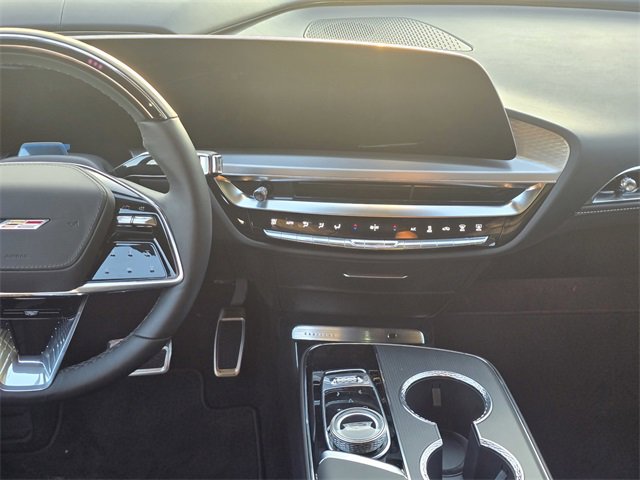 New 2026 Cadillac Lyriq V image 17