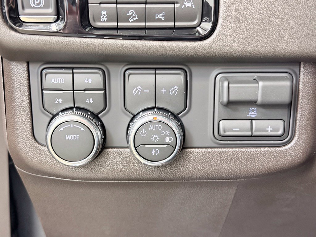 New 2026 GMC Yukon XL Elevation w/ Elevation Premium Package AWD/4WD image 50