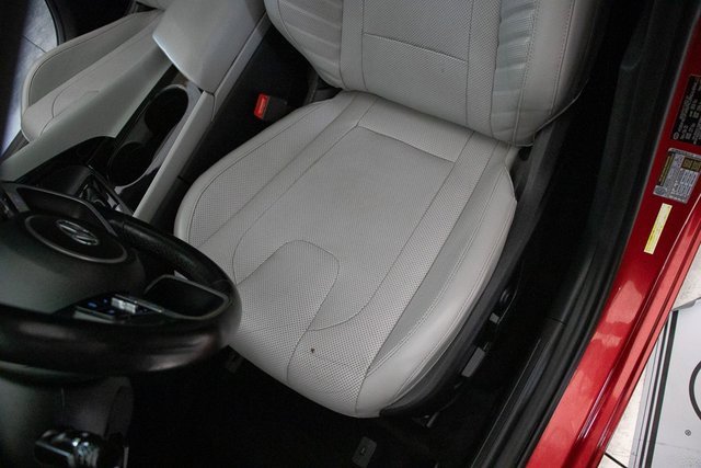 Used 2021 Hyundai Elantra Limited w/ Cargo Package image 25