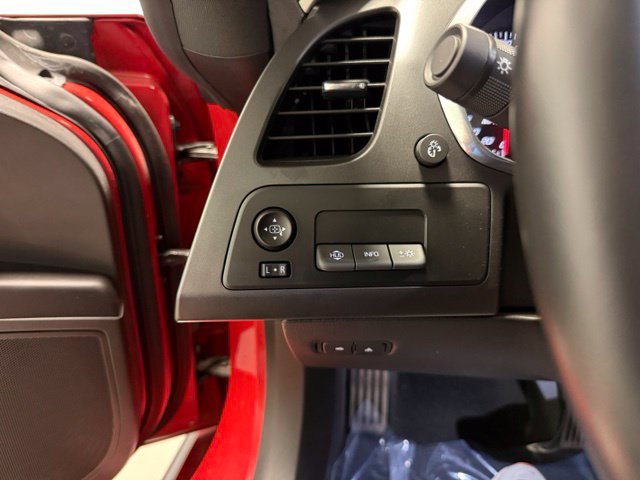 Used 2018 Chevrolet Corvette Grand Sport RWD image 17